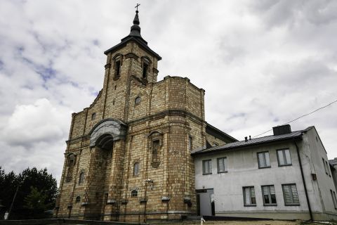 Budowa kościoła - tynki i pokrycie dachu blachą